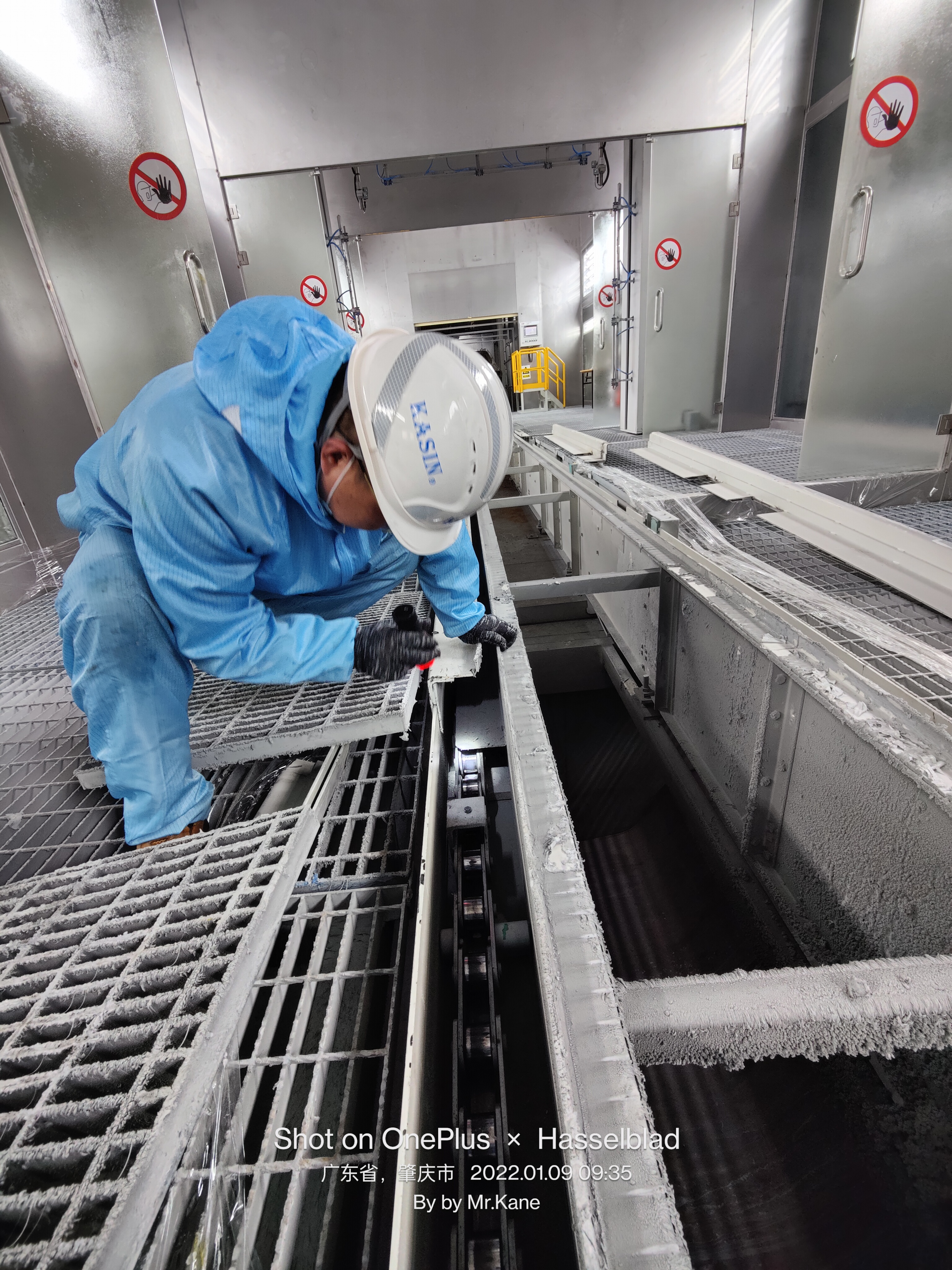 מערכות מסוע מונורייל הפוכות ליישומי צביעת רכב