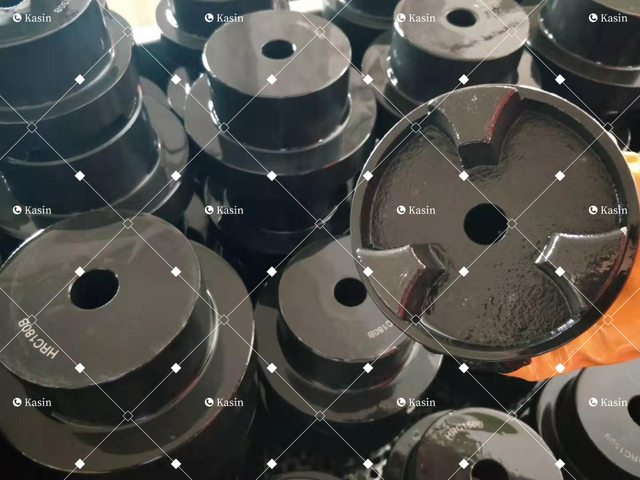 Мартин ХРС-ийн босоо амны холболтыг холбож байна 